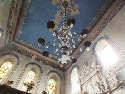 der gereinigte Kronleuchter in der Stadtkirche Jerichow
