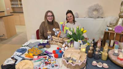 Stand Selbstgenähtes, Eierlikör, Seifen u.v.m.