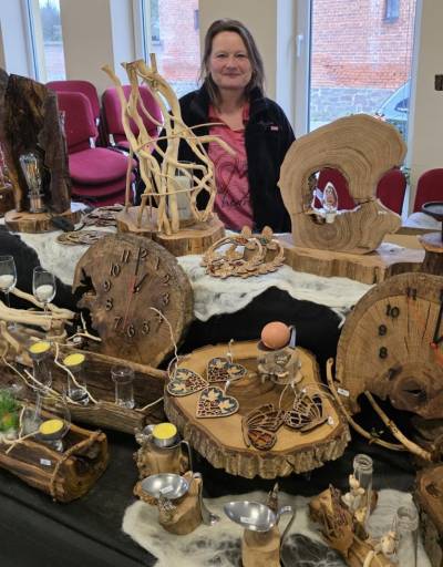 Stand Holzprodukte u.v.m.