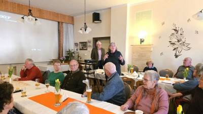 v.l. stehend Gottfried Bauch, Theresia Gebauer