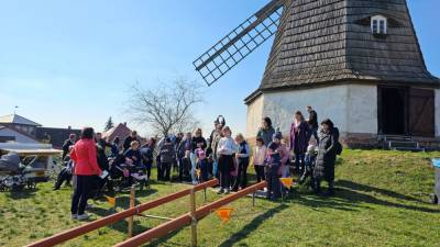 reges Treiben an der Mühle