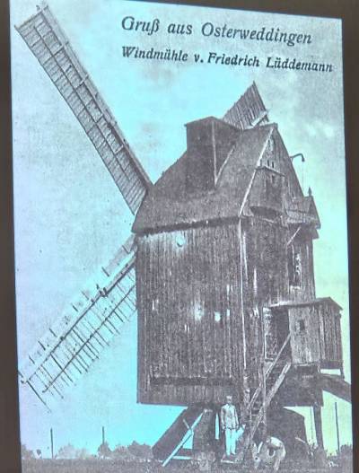alte Postkarte von einer Windmühle in Osterweddingen